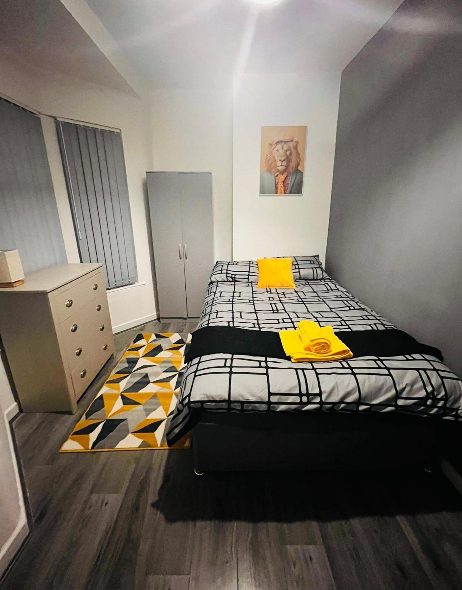 Holiday home House In Canon Road Liverpool